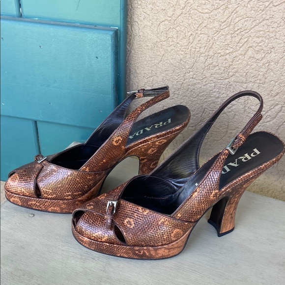 PRADA vintage platform peep toe sandals / heels. Size 40 - Picture 1 of 8